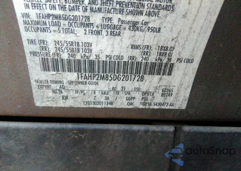 2013 Ford Police Interceptor z USA, uszkodzony, nr VIN 1FAHP2M85DG201728